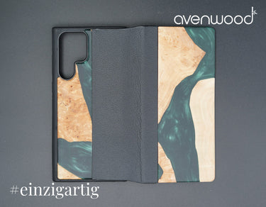 Samsung Galaxy S22 Ultra PORTO COLLECTION FLIPCASE 9643 Grün